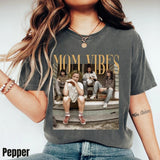 [100% COMFORT COLORS] Trendy 90s Mom Vibes Shirt, Funny Sitcom Retro Mama Tee, Vintage Nostalgia Mom Shirt men women