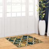 2' X 3' Green Quatrefoil Power Loom Distressed Stain Resistant Area Rug