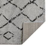 8' x 11' Gray and Black Geometric Shag Area Rug