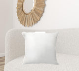 22" X 22" White Polyester Blown Seam Pillow Insert