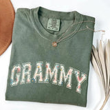 Comfort Colors Grammy T-shirt, Grandma TShirt, Cute Grammy Outfit, Flower Gramma Tee, Trendy Gigi Clothing, Lovely Mimi T-Shirt, Birthday Gift