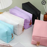 Cute Ombre Zippered Makeup Bags for Stylish Women - Perfect for Travel and Daily Routines