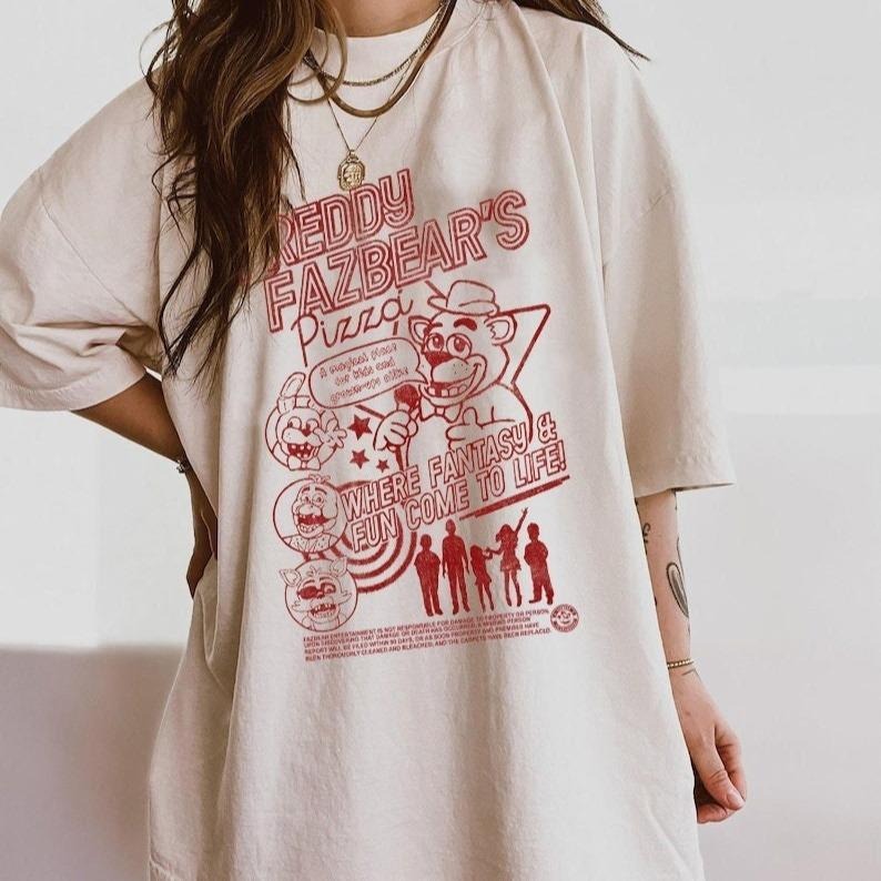 Fnaf Freddy's Pizza Vintage Inpsired , Freddy's Pizza Aesthetic Inspired , Fnaf T-Shirt Unisex
