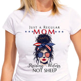 Regular Mom Raising Wolves t-shirt for Women - Top, Womenswear Comfort Comfortable Everyday Printed, Crewneck Cotton Lady