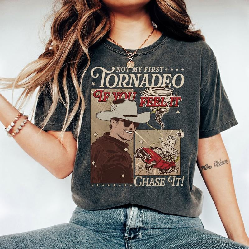 Vintage If You Feel It Chase It Shirt, Twisters Shirt, Glen Powell Shirt, Twiters Shirt, Tyler Owens Shirt, Vintage Graphic Tee